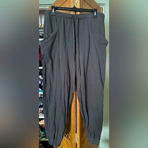 nwt aerie sweats